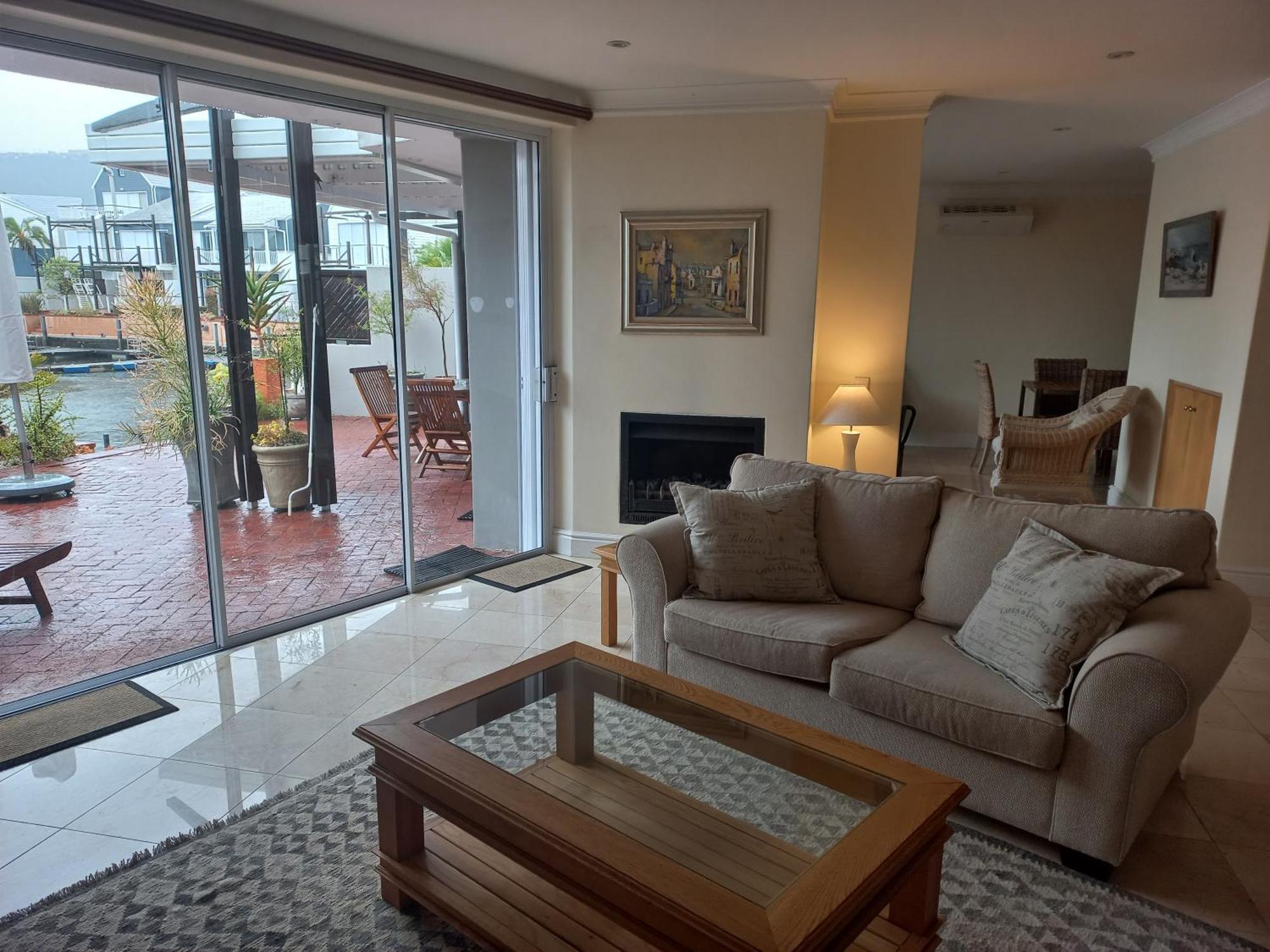 42 Spinnaker, The Quays Holiday home